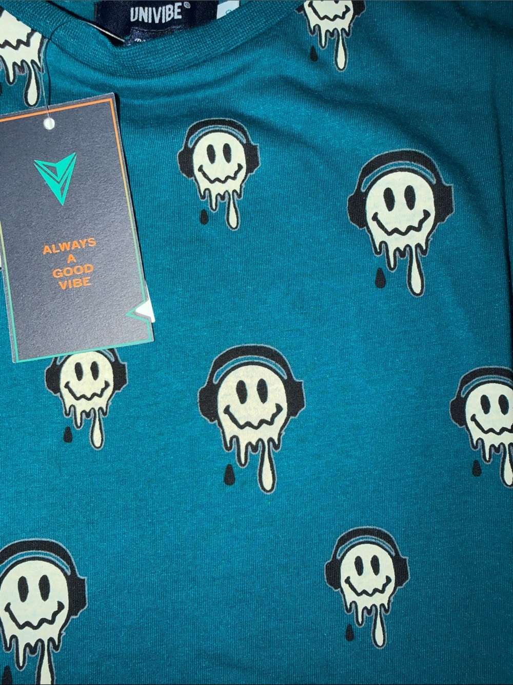 NEW Univibe Teal Short Sleeve Tee with Drip Skull Print - Picture 4 of 6